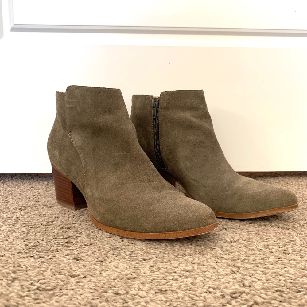 olive sole society boots